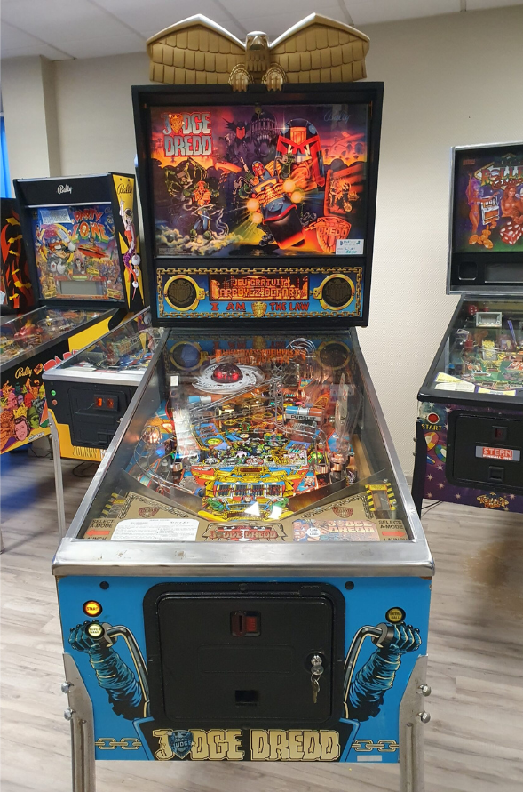 FLIPPER (7)