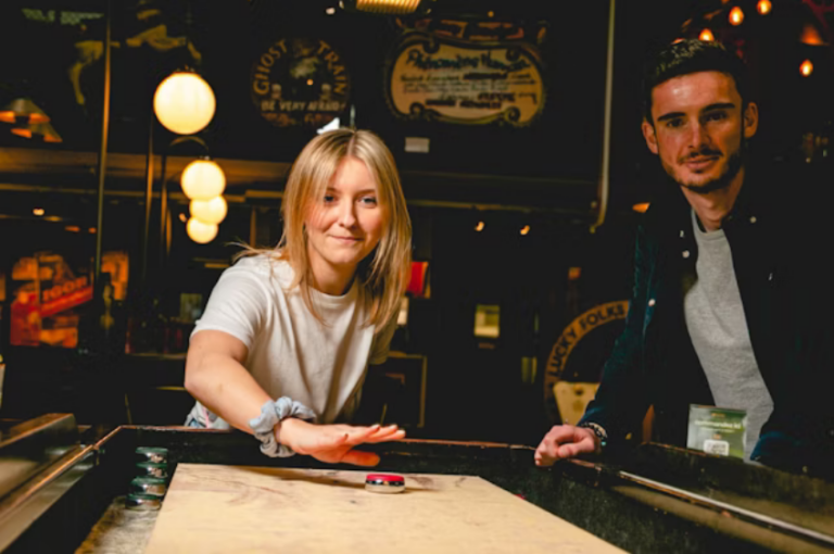 LOCATION JEU SHUFFLEBOARD EVENEEMNT LYON FUNZY (2)